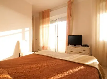 Kaly Hotel 3*