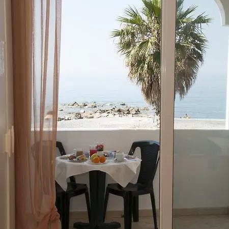 Kaly 3* 文蒂米利亚