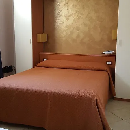 Hotel Kaly 3*