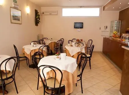 Kaly ונטימיגליה