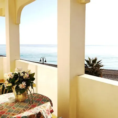 Otel Kaly Ventimiglia