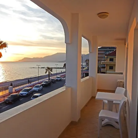 Otel Kaly Ventimiglia