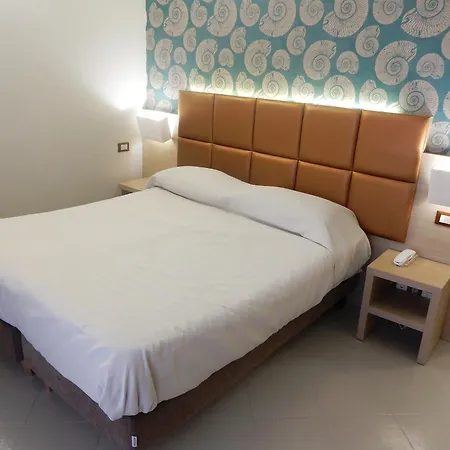 Hotel Kaly 3*